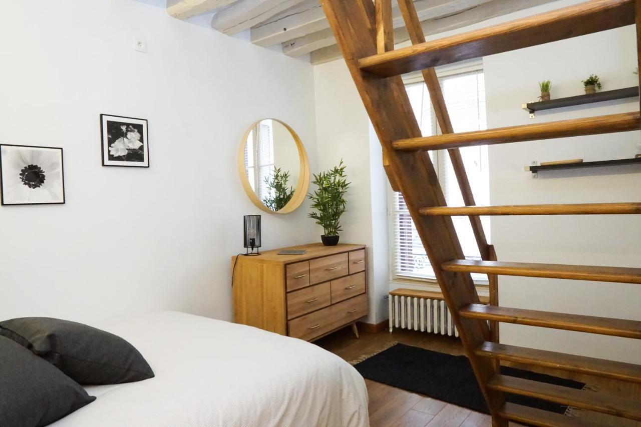Exigehome-Ici Habita Voltaire Maison En Plein Centre Ville Saint-Germain-en-Laye Exterior photo